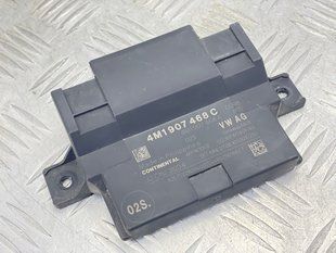 Діагностичний інтерфейс для шини даних (Gateway) 4M1907468C Audi A4 Allroad