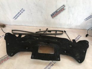 Шумоизоляция капота Ford Escape
