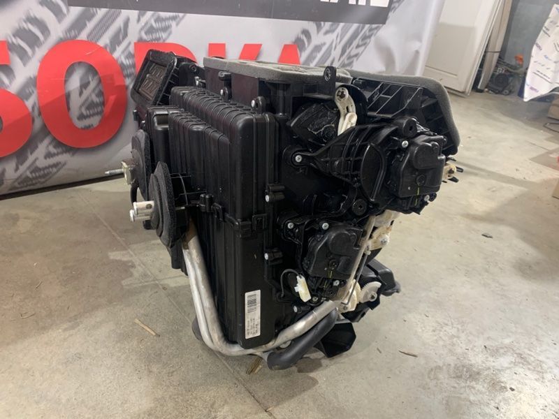 Корпус пічки в зборі k2gh19b555be Ford Edge