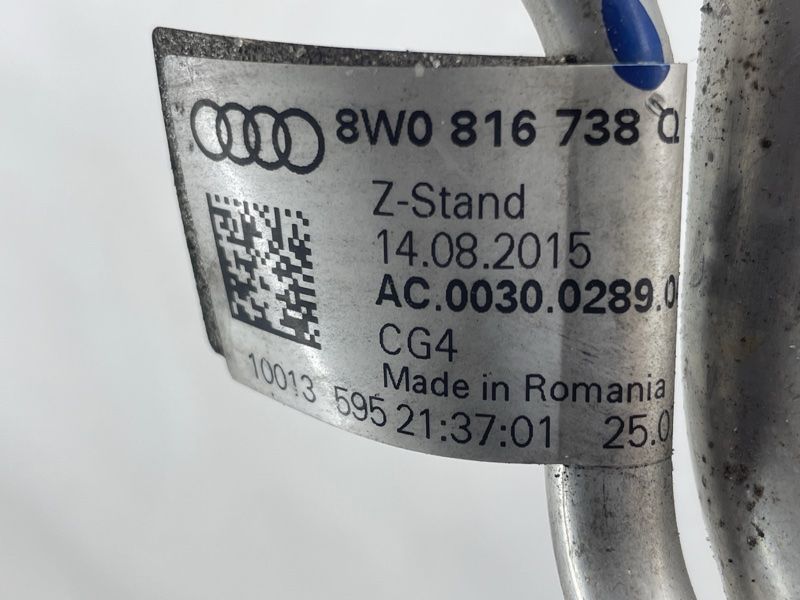 Трубка кондиціонера 8W0816738Q Audi A4