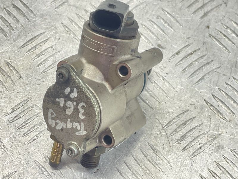 Топливный насос 03H127025G Volkswagen Touareg