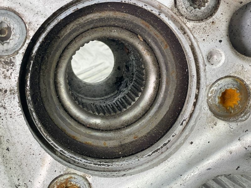 Поворотний кулак / цапфа 8W0407242F Audi A4 Allroad