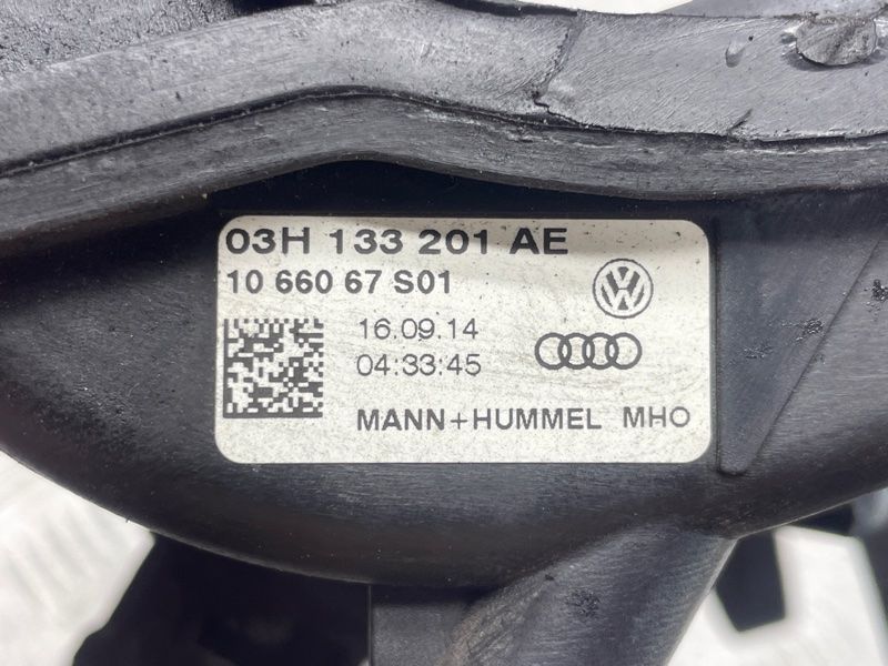 Коллектор впускной Volkswagen Touareg