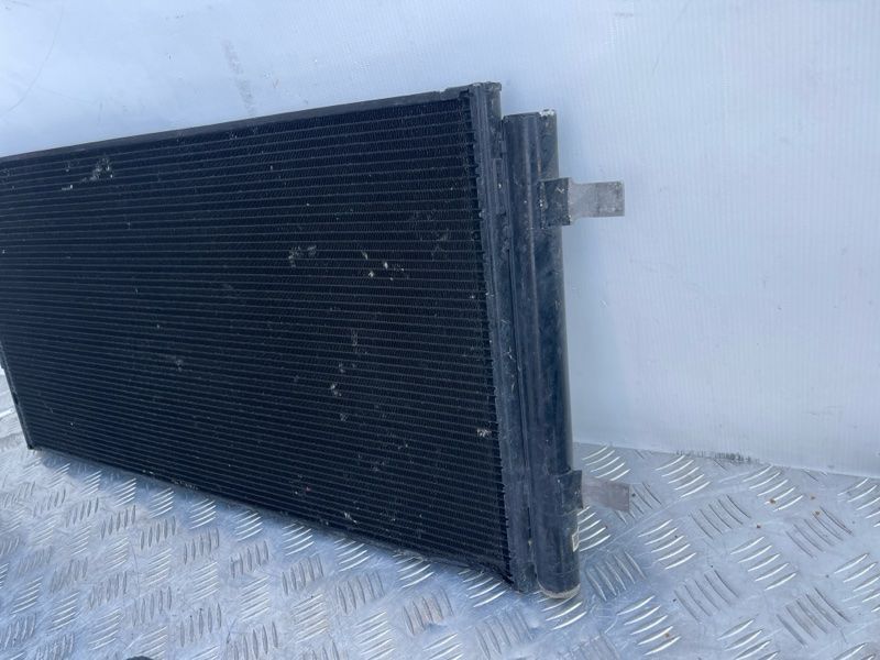 Радіатор кондиціонера 4G0260401A Audi A6