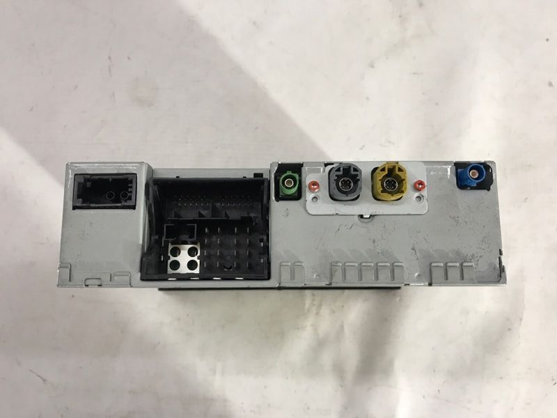 Блок управления информационной электронной системы MMI 3G 7P6035664CX Volkswagen Touareg