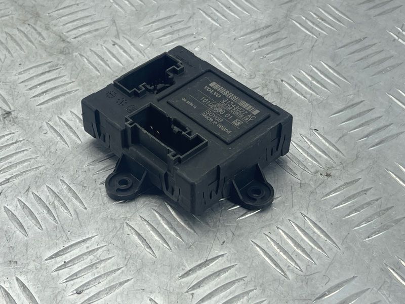 Блок керування дверей 31343027 Volvo XC60