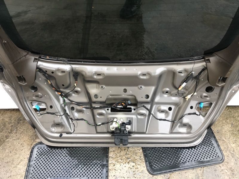 Крышка багажника 4G8827025A Audi A7