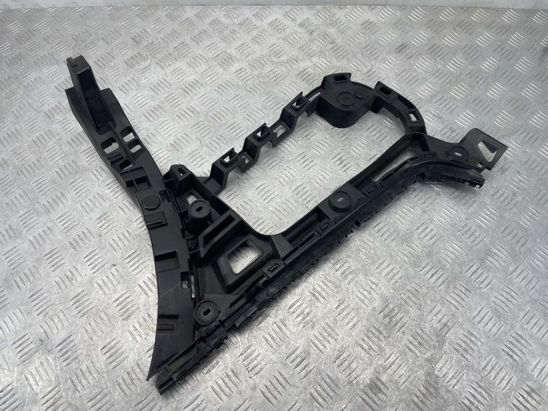 Направляюча заднього бампера ліва 3C8807393C Volkswagen CC Volkswagen CC