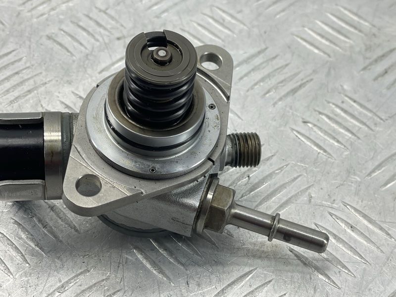 Топливный насос 166305CA0A Infiniti Q50