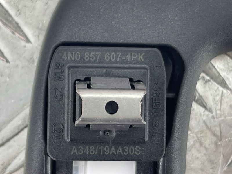 Ручка потолка салона 4N08576074PK Audi A6