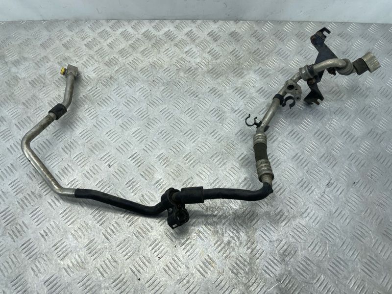 Трубка кондиціонера 7L6820017C Audi Q7