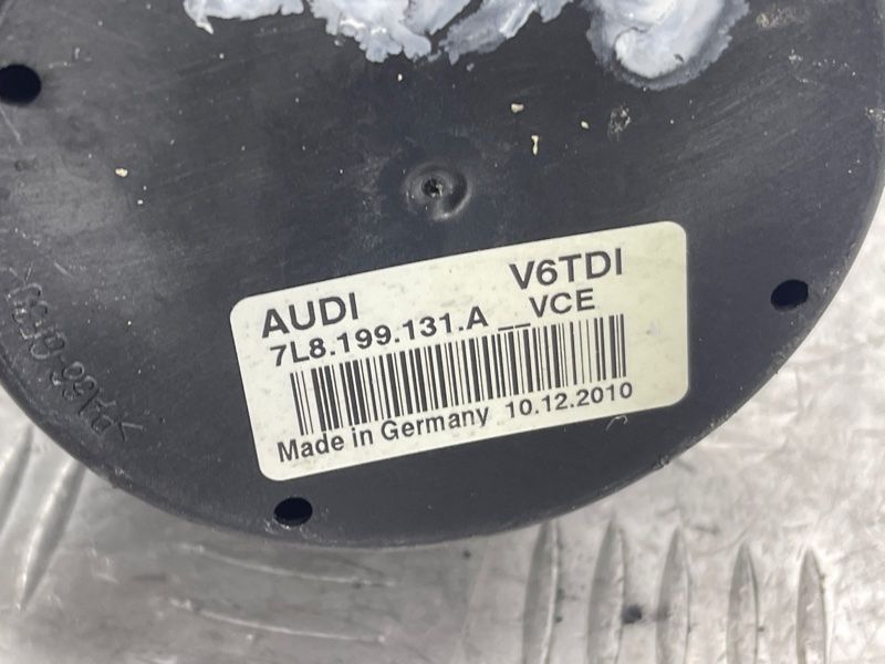 Опора / подушка двигуна Audi Q7