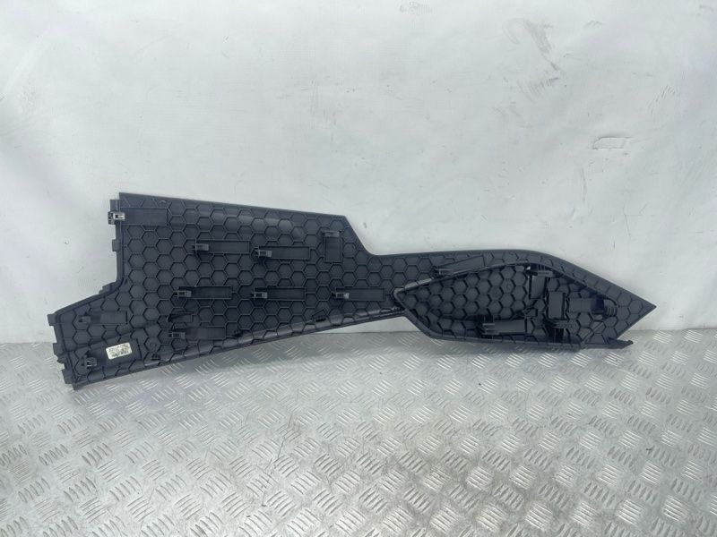 Накладка Audi Q7