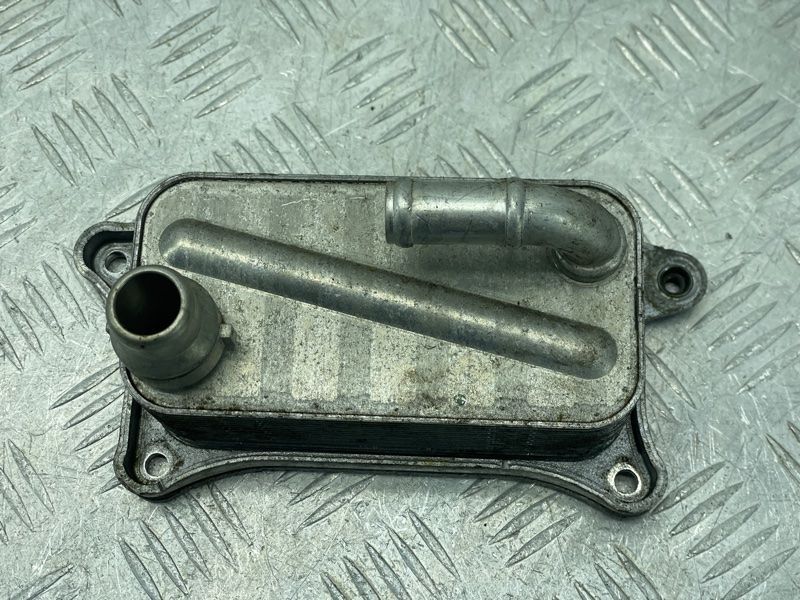 Теплообмінник 06E117021J Audi A6