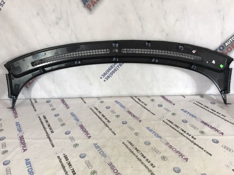 Накладка консоли торпеды aa8374046b62a Ford Flex