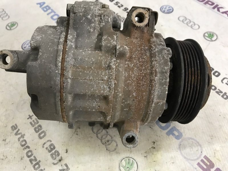 Компрессор кондиционера DA8319D629AF Ford Flex