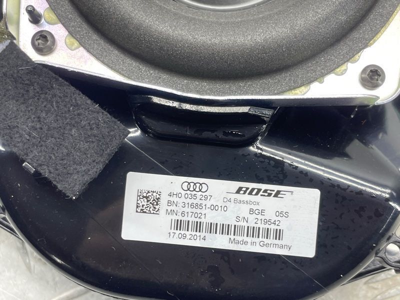 Динамик двери низкочастотный BOSE 4H0035297 Audi A8