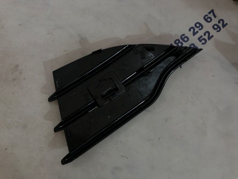 Накладка бампера CJ5417K946BCW Ford Escape
