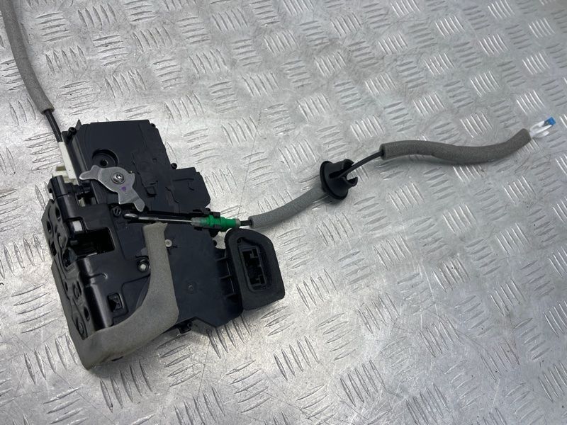 Замок дверей 4K0839016P Audi A6