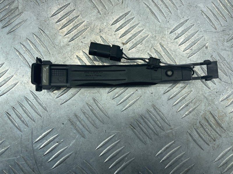 Датчик ручки дверей 4G8927753 Audi A6