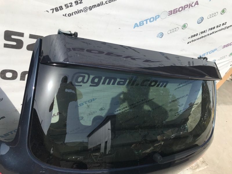 Кришка багажника 4L0827023B Audi Q7