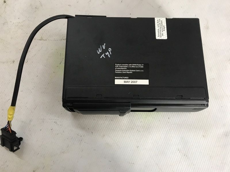 CD Чейнджер 1J6035111 Volkswagen Touareg