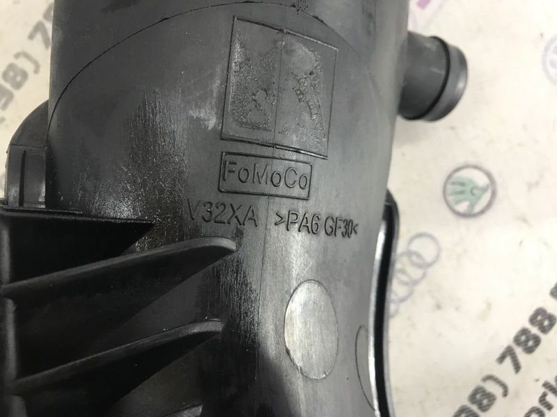 Патрубок интеркулера F2G39R504BD Ford Fusion