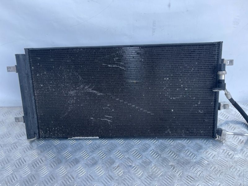 Радіатор кондиціонера 4G0260401A Audi A6