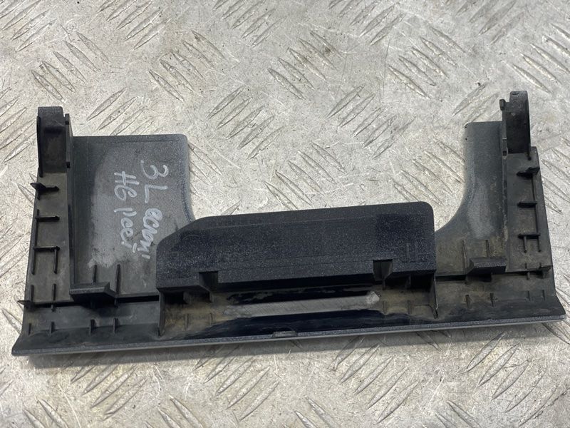 Заглушка порога 4G0853869A Audi A6