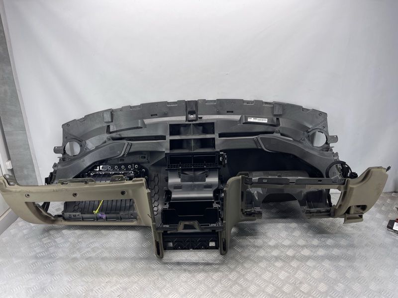 Торпедо з подушкою безпеки 4L1857041NTPS Audi Q7