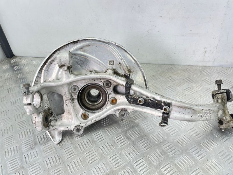 Поворотний кулак / цапфа 8W0407242F Audi A4 Allroad