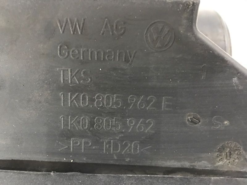 Повітропровід радіатора 1K0805962E Volkswagen CC