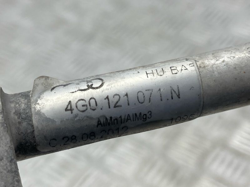 Трубка системи охолодження 4G0121071N Audi A6 Audi A6, Audi A7