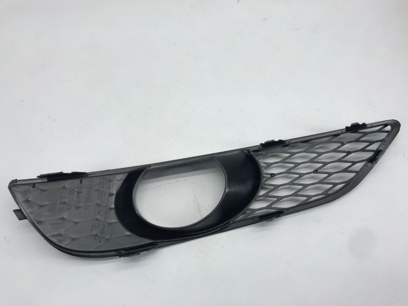 Накладка протитуманної фари s-line 4L0807675C01C Audi Q7
