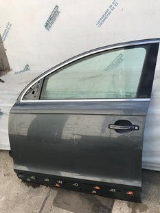 Двері 4L0831051A Audi Q7
