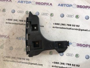 Кронштейн заднего бампера 30763440 Volvo XC60