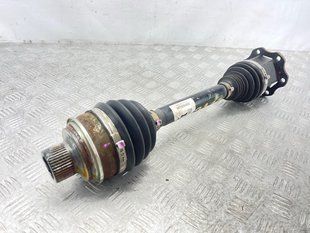 Піввісь 4M0407271D Audi Q7