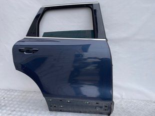 Дверь 7P0833056A Volkswagen Touareg