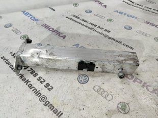 Лонжерон передній нижній правий 4H0806064E Audi S8 Audi A8, Audi S8