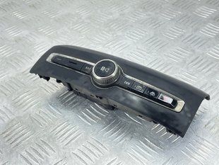 Панель управления климат-контролем 31398845 Volvo XC60