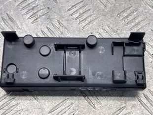Блок управления крышкой багажника 7P6959107A Volkswagen Touareg