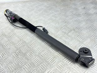 Приводной блок крышки багажника 4G8827851F Audi A7