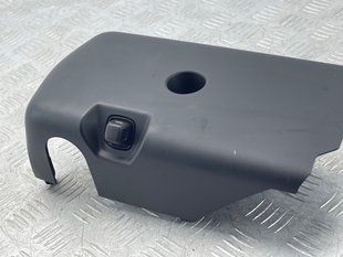 Корпус рульової колонки (накладка керма) 4M0953516A Audi Q7