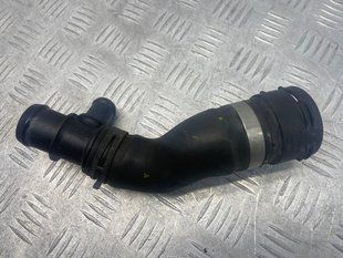 Патрубок Audi Q3