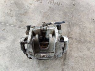 Суппорт тормозной F2GC2B557A Ford Edge
