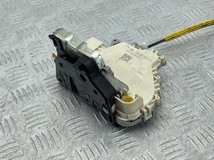 Замок передніх дверей 8J1837015D Audi Q5