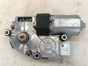 Моторчик панорамы / Люка 8U0959591A Audi Q3