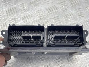 Блок керування двигуном 31452233 Volvo XC90