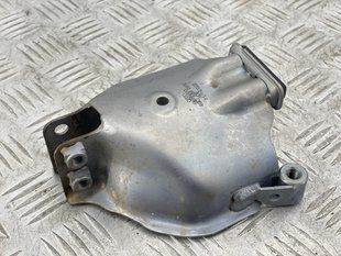 Кронштейн подушки двигуна 4G0399060E Audi A8