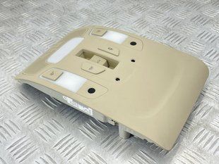 Плафон освещения салона 4G0947135EBV2 Audi A7